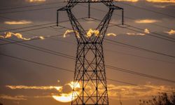 Mısır, küresel enerji krizi ortamında elektrik fiyatlarını artırdı