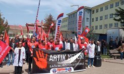 Şanlıurfa'da öğretmenlerden okulda şiddet protestosu