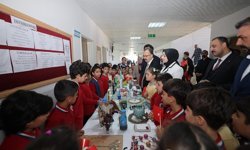 Sıfır atık kütüphaneleri Siirt'te hizmete açıldı