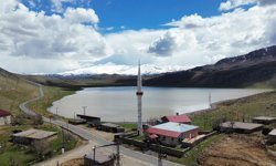 Siirt'te kuruyan Zirin GölÜ yeniden eski doğal görünümüne kavuştu