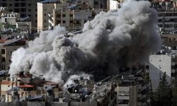 Siyonist rejimin Lübnan'a saldırıları devam ediyor: 1422 şehit