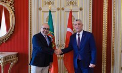 Ticaret Bakanı Bolat, Portekiz'de ikili temaslarda bulundu