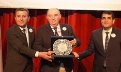 Türkiye Aşı Enstitüsü Başkanı Kara: Covid-19 aşısı vücutta kalmaz