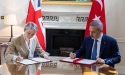 Türkiye ile İngiltere arasında Stratejik Ortaklık Çerçeve Belgesi imzalandı