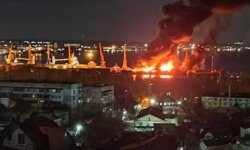 Ukrayna'dan Kırım'daki Rus filosuna saldırı