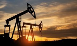 Uluslararası Enerji Ajansı: Küresel petrol talebi bu yıl düşecek