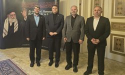 Umut Kervanı'ndan İran Başkonsolosluğu'na ziyaret