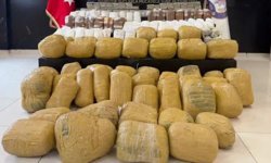 Van'da uyuşturucu operasyonu: 240 kilogram uyuşturucu madde ele geçirildi