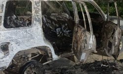 Yahudi çeteler Filistinlilerin araçlarını yaktı