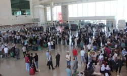 Yıllardır kutsal toprakların hasretini çeken 194 hacı adayı Mardin'den yola çıktı