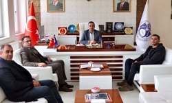 Akçadağ'ın ana giriş yolunda sıcak asfalt süreci başlatıldı