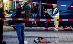 Almanya'da bir araç kalabalığa daldı: En az 2 ölü, çok sayıda yaralı 
