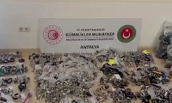 Antalya'da 11 milyon liralık kaçak ürün ele geçirildi