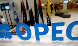 BAE'siz yeni dönem: OPEC+'ta sınırlı üretim artışı kararı