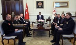 Bakan Çiftçi: Gaziantep ve Şanlıurfa'ya 150 milyon lira ödenek gönderdik