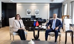 Bakan Fidan, Avrupa Komisyonu Akdeniz Komiseri Suica ile bir araya geldi