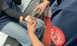 Batman'da küçük kızın parmağına sıkışan yüzük kesilerek çıkarıldı