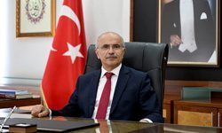 Büyükşehir Belediye Başkanı Er: Bir çocuk sevgiyi annesinin şefkatinde hisseder