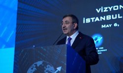Cevdet Yılmaz: Türkiye, 'güçlü merkez' olarak öne çıkmaktadır
