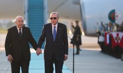 Cumhurbaşkanı Erdoğan, Cezayir Cumhurbaşkanı Tebbun'u karşıladı