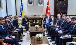 Cumhurbaşkanı Yardımcısı Yılmaz Bosna Hersek Başbakanı Krişto ile görüştü