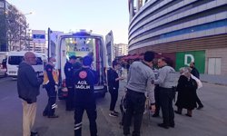 Diyarbakır'da otel inşaatında yangın: 6 kişi dumandan etkilendi