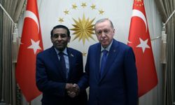 Erdoğan, Sudan Başbakanı İdris'i kabul etti