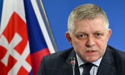 Fico: Batı'nın Ukrayna'ya destek vererek Rusya'yı zayıflatma stratejisi işe yaramıyor
