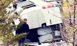 Gaziantep'te işçi minibüsü kontrolden çıkarak devrildi: 16 yaralı