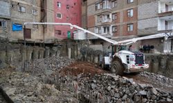 Hakkari'de 6 bina çökme riski nedeniyle tahliye edildi