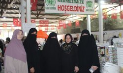 HÜDA PAR Mersin Kadın Kolları'ndan yetimler yararına düzenlenen kermese ziyaret