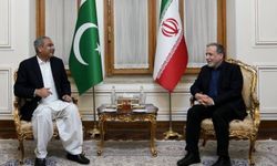 İran ve Pakistan, savaşı sona erdirme çabalarını görüştü