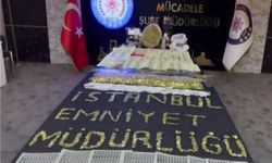İstanbul'da yüklü miktarda sahte altın ve döviz ele geçirildi