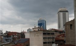 İzmir'de hava sıcaklığı düştü
