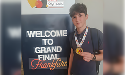İzmirli öğrenci matematik olimpiyatlarında dünya birincisi oldu