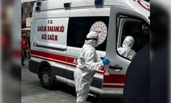 Karşıyaka çarşısında koruyucu kıyafetli sağlık ekipleri dikkat çekti