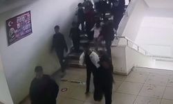 Malatya'da deprem anında öğrenciler panikle sınıflardan çıktı