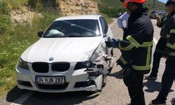 Mardin'de iki otomobil çarpıştı: 5 yaralı