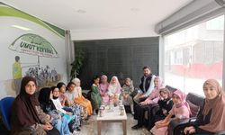 Minik yürekler biriktirdikleri bayram harçlıklarını Gazze'ye bağışladılar