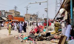 Pakistan'da pazara bombalı saldırı: 3 ölü, 4 yaralı