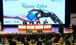 Rektör Akpolat: Yapay zeka çağını ıskalamamalıyız