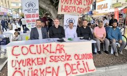 Tarsus'ta 'Gör ve Unutma!' temalı Gazze ve Doğu Türkistan fotoğraf sergisi