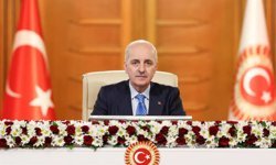 TBMM Başkanı Kurtulmuş: Mazlum coğrafyalardaki anneleri selamlıyorum