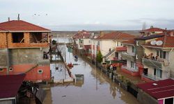 Tokat'ta sel ve su baskınları: 15 mahalle ve köyler tahliye edildi, eğitime 3 gün ara