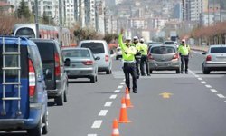 Trafikte işlem gören araç sayısı düştü