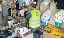 Umut Kervanı'ndan Viranşehir'de yetim çocuklara giyim yardımı