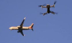 ABD'de inişe geçen yolcu uçağı drone ile çarpıştı