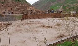 Afganistan'da mevsimsel seller ve doğal afetler: 301 ölü