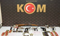 Afyonkarahisar'da silah ve tefecilik operasyonu: 5 gözaltı