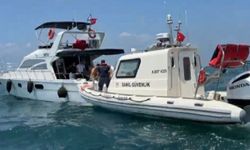Antalya'da su alan teknedeki 4 kişi kurtarıldı